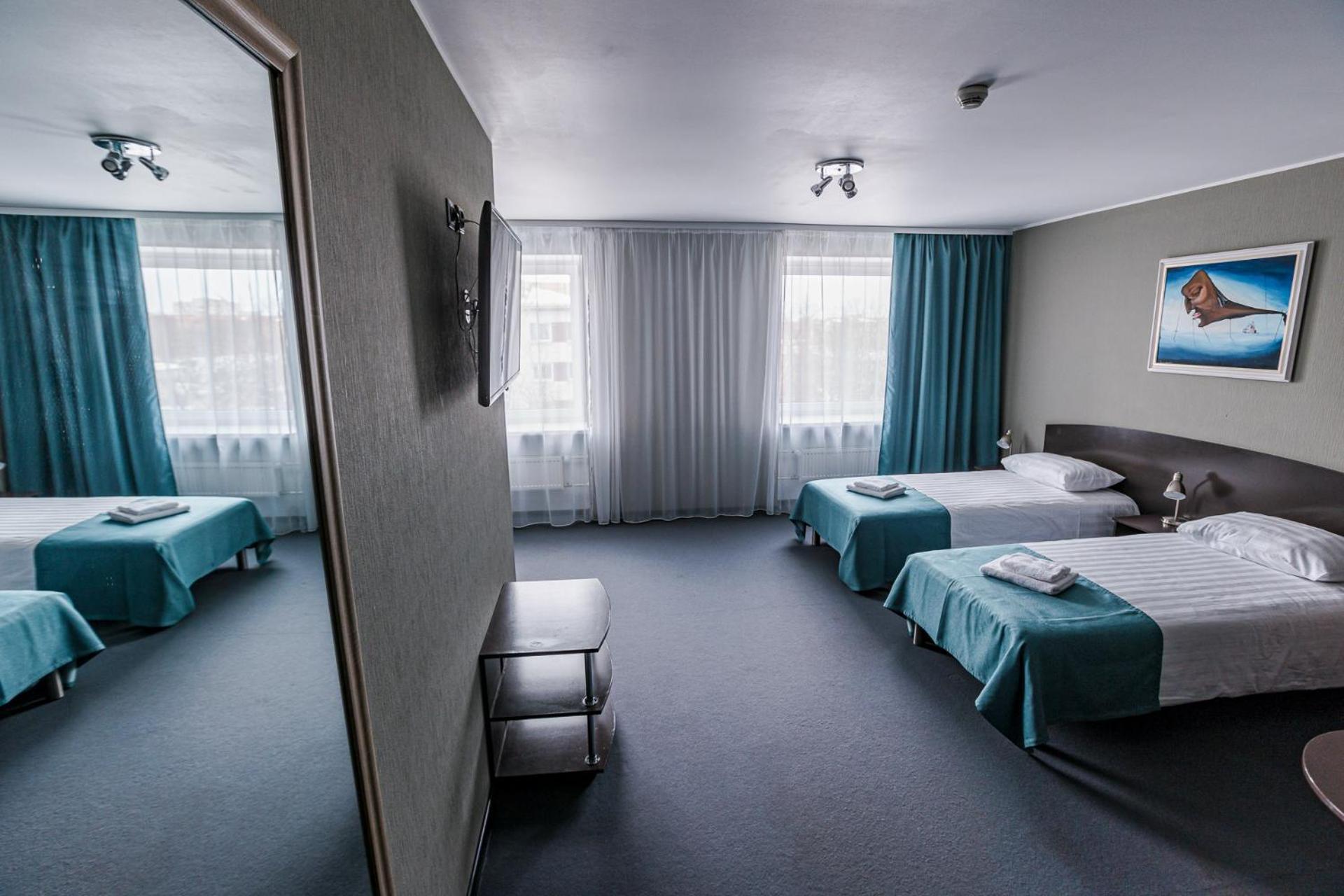 Inger Hotell Narva Exteriör bild