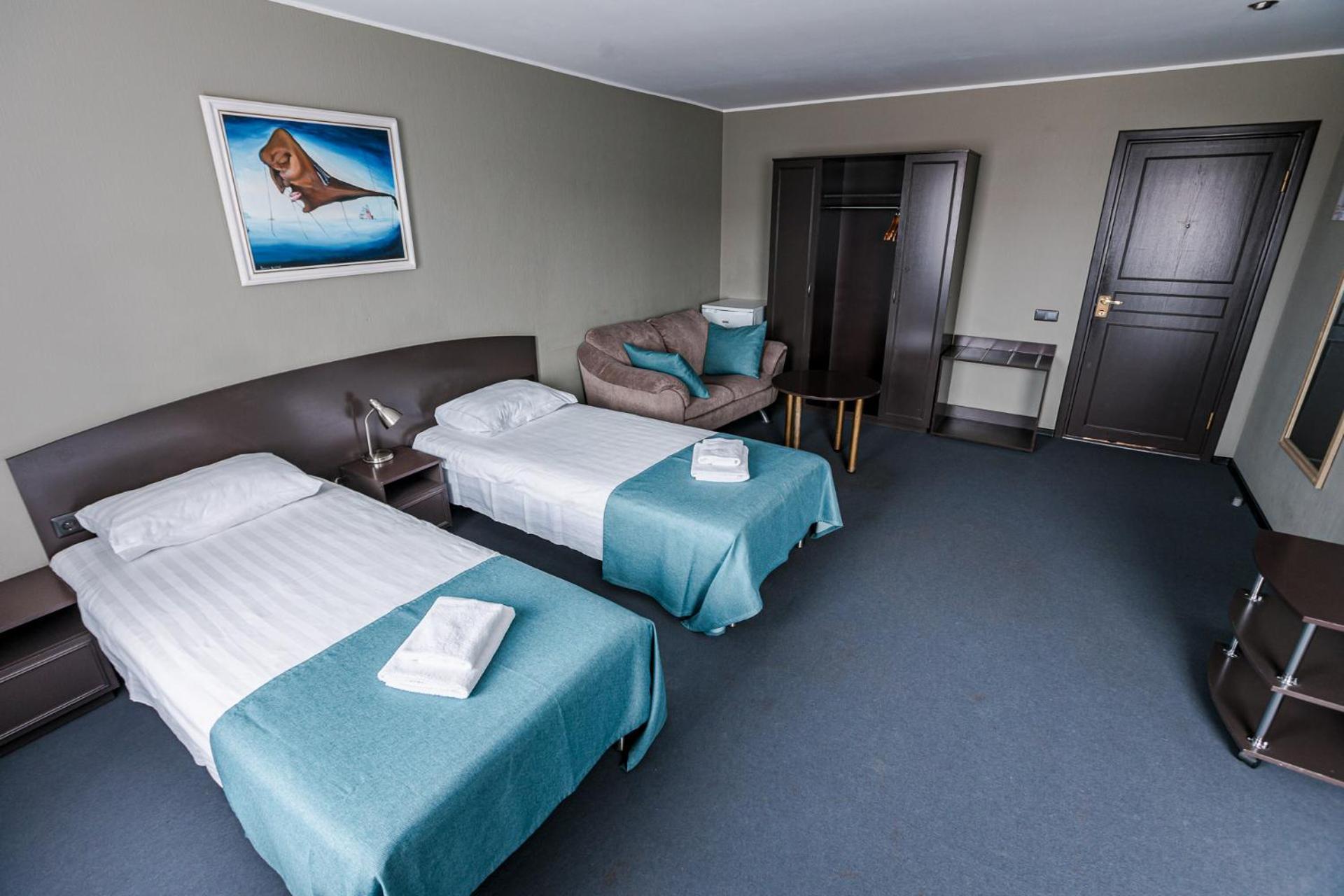 Inger Hotell Narva Exteriör bild